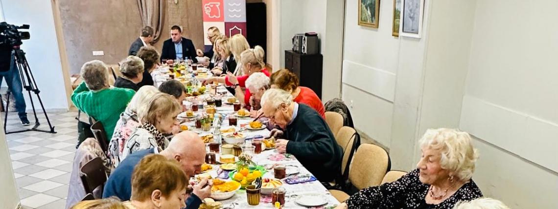 Dzień kobiet w klubie seniora